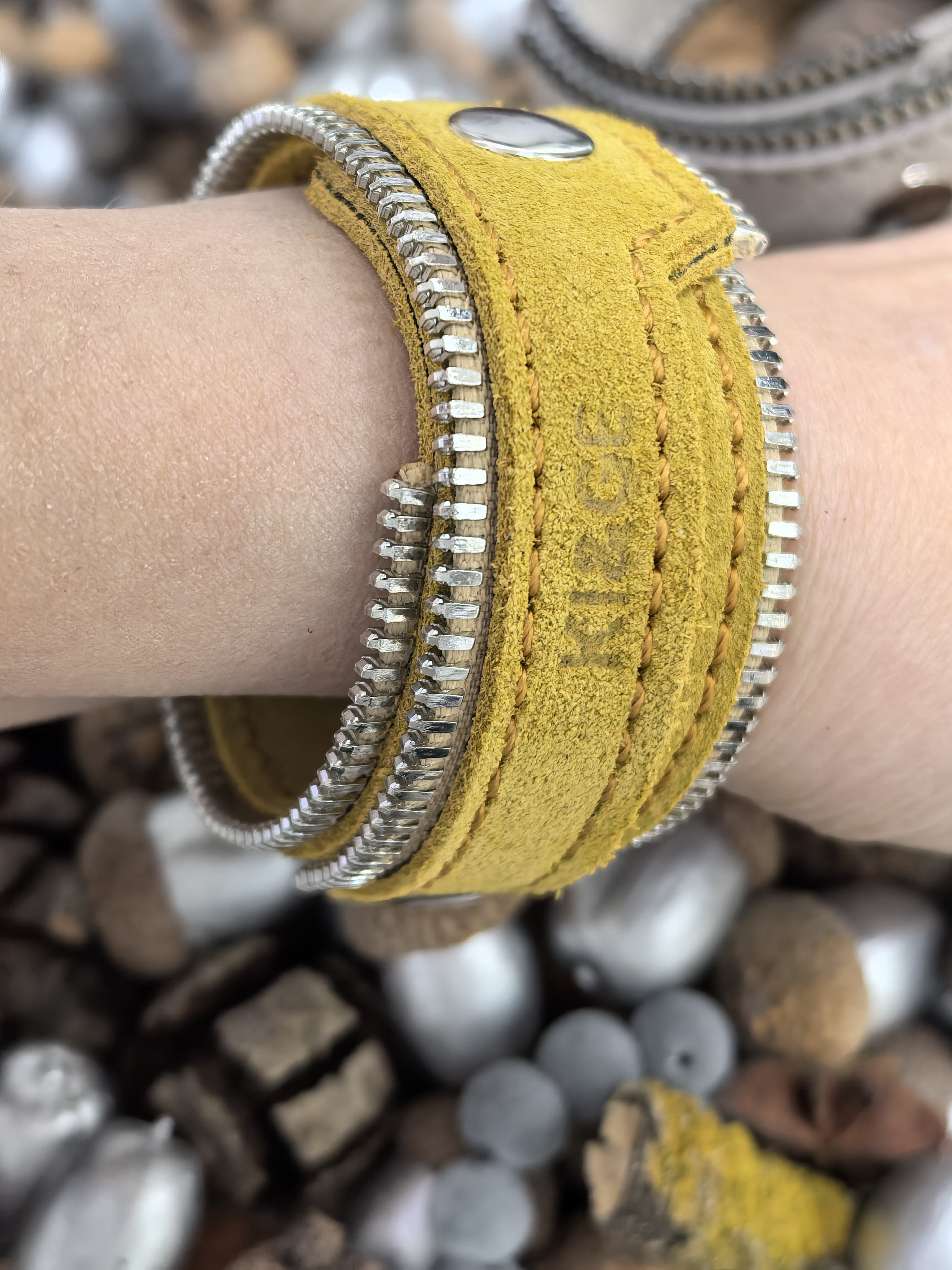 Браслет MISS GI горчица